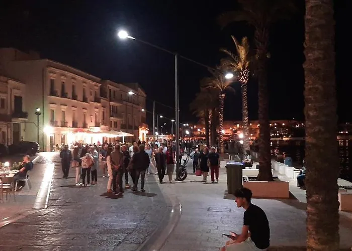 住宿加早餐酒店 Il Porto 4*