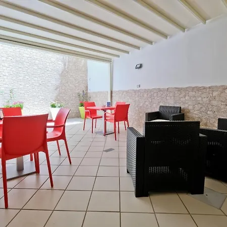 Il Porto Couette-café Brindisi